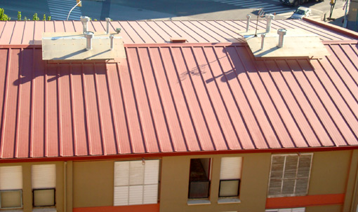 MON TÈRMIC - Cubiertas. Tabiques pluviales. Bajantes. Claraboyas. Patios de luces. Fachadas ventiladas. Desamianto Uralita. Impermeabilizacion de Cubiertas. Rehabilitación Cubiertas. Cubiertas Nuevas. Estructuras Ligeras. Colocacion y/o Sustitucion Bajantes. Patios de luces. Fachadas Ventiladas. Mantenimiento de Naves Industriales. Barcelona. Baix Llobregat (Cornellá, Esplugues, L'Hospitalet, Sant Boi, Sant Feliu, Viladecans,...), Vallès Occidental (Rubi, Terrassa, Sabadell, Cerdanyola, Valldoreix, Sant Cugat y Castellar del Vallès), Vallès Oriental (Granollers, Caldes de Montbui, Sant Celoni, Granollers, La Garriga). Tarragona. Girona. Lleida. [Diseño: IDG GRUP WEB